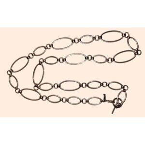 Daisy‎ Fuentes large loopy silvertone necklace or belt, 36"